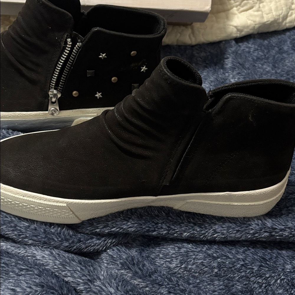 BLOWFISH MALIBU Black Women's Ankle Boots - Picture 4 of 6